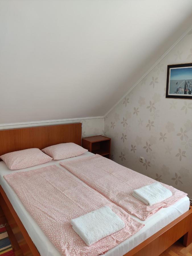 Fadora Apartman Тихань Екстер'єр фото
