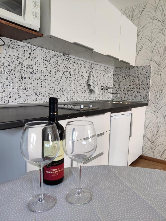 Fadora Apartman Тихань Екстер'єр фото