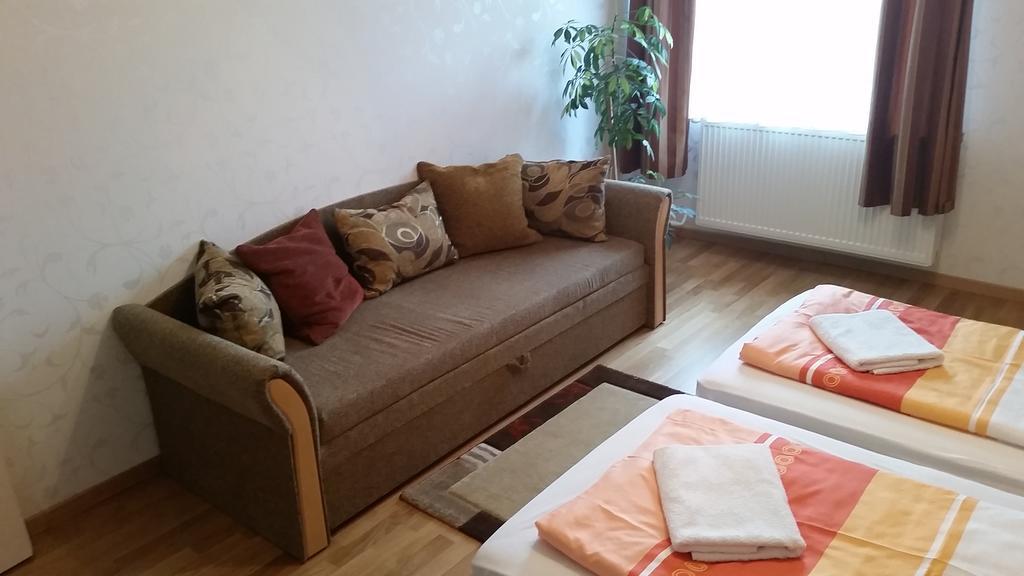 Fadora Apartman Тихань Номер фото
